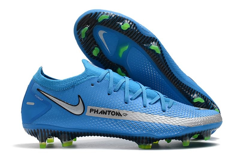Phantom crampon clearance