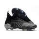 adidas Scarpe Calcio Predator Freak+ FG Nero Core Grigio Bianco