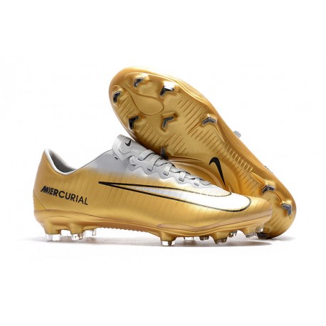 scarpe nike oro calcio