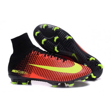 scarpe da calcio nike mercurial gialle e arancioni